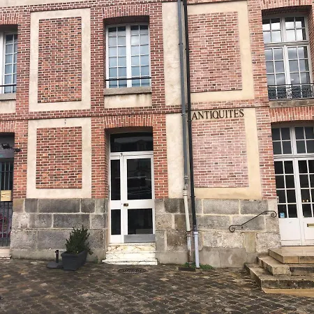 Le Mansart Au Pied Du Chateau Insead * Fontainebleau