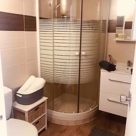 Le Mansart Au Pied Du Chateau Insead * Fontainebleau