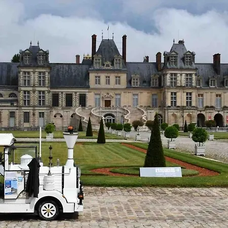 Le Mansart Au Pied Du Chateau Insead Lejlighed Fontainebleau