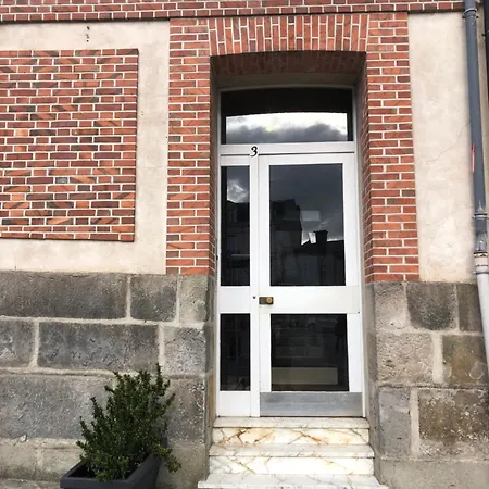 Apartamento Le Mansart Au Pied Du Chateau Insead *