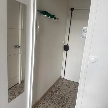 Apartamento Le Mansart Au Pied Du Chateau Insead Fontainebleau