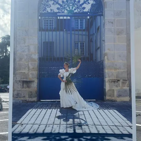 Le Mansart Au Pied Du Chateau Insead *